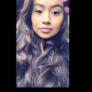 Meet your Posher, Dalila